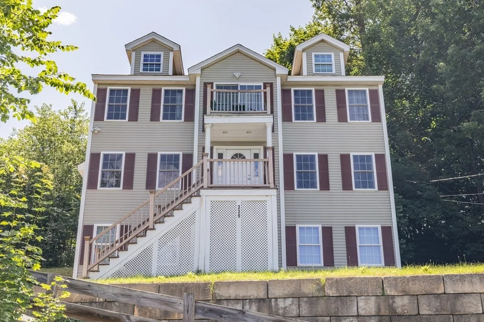 Unit for sale at 339 Butman Rd, Lowell, MA 01852