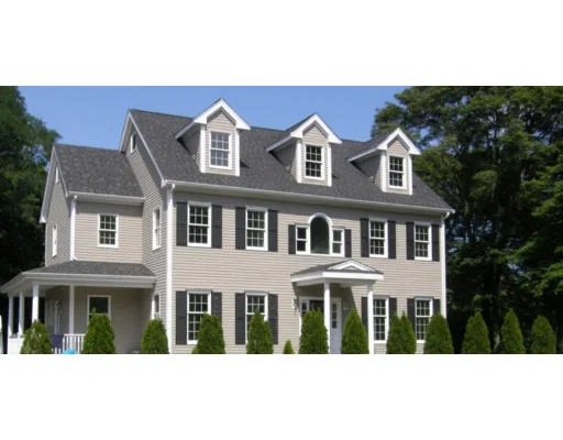 Unit for sale at 12 New Bridge, Hingham, MA 02043