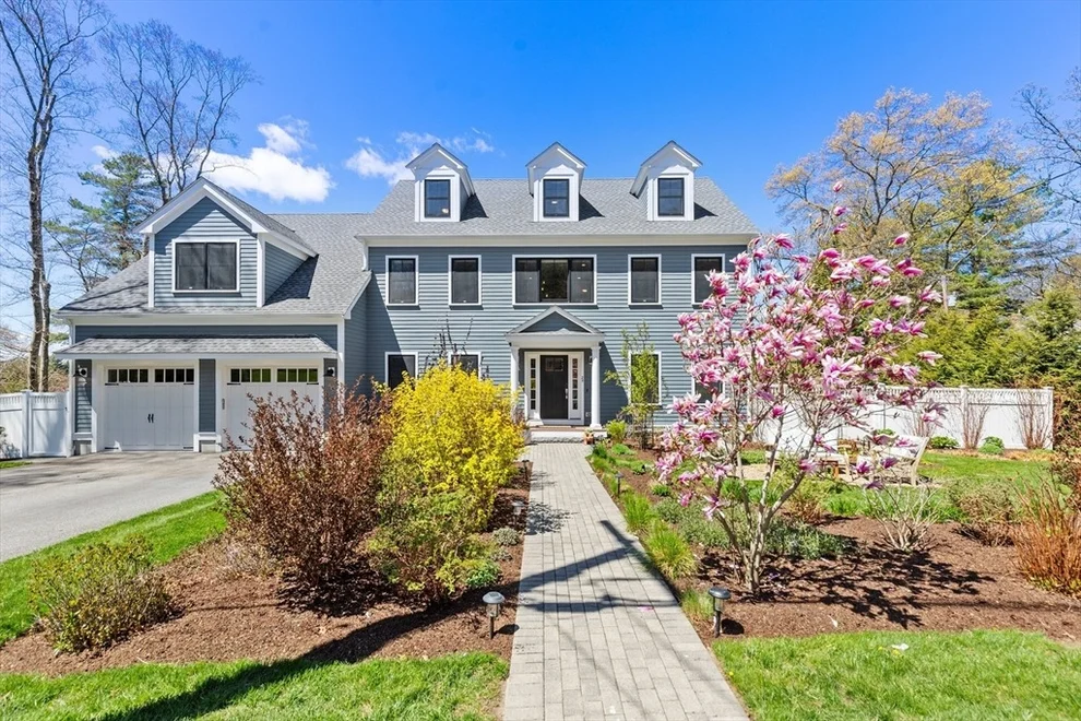 Unit for sale at 24 Pine Knoll Rd, Lexington, MA 02420