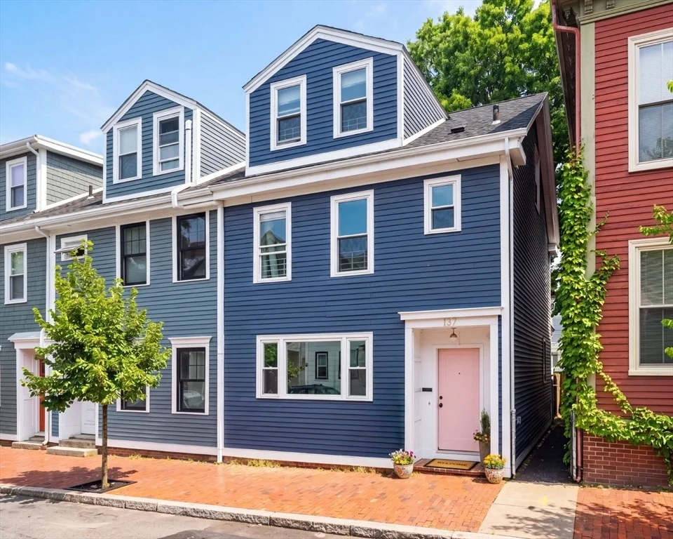 Unit for sale at 137 Otis Street, Cambridge, MA 02141