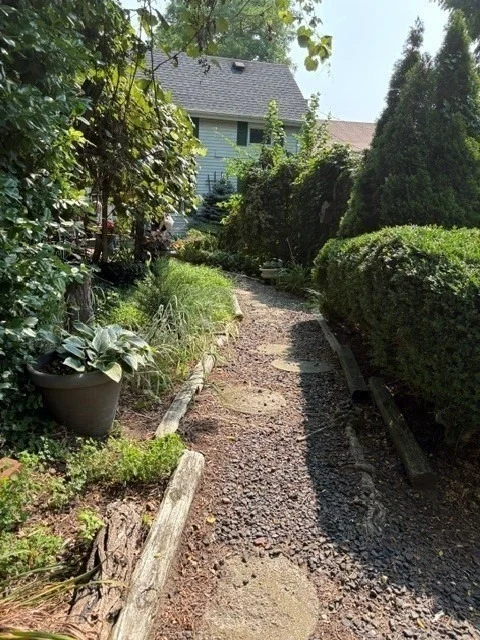 Unit for sale at 11 Sawyer Pl, Plymouth, MA 02360