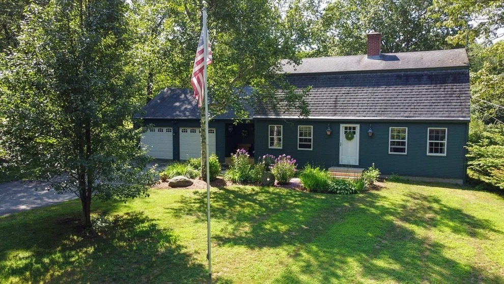 Unit for sale at 146 Bragg Rd, Warren, MA 01083