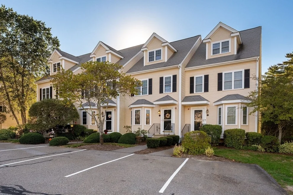 Unit for sale at 38 Copper Lantern Ln, Carver, MA 02330