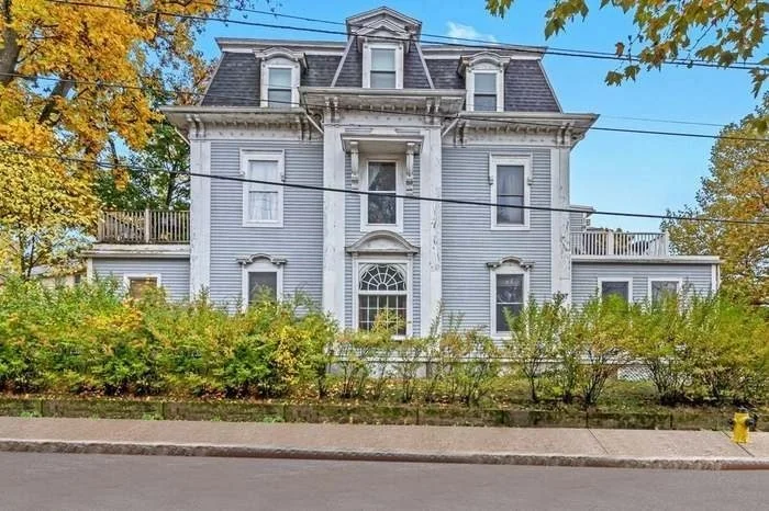 Unit for sale at 35 Arlington St, Haverhill, MA 01830