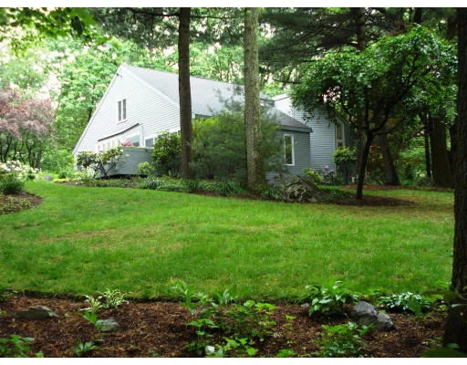 Unit for sale at 39 Green Lane, Sherborn, MA 01770