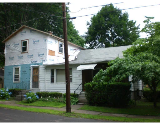 Unit for sale at 12 Perkins Ave, Northampton, MA 01060