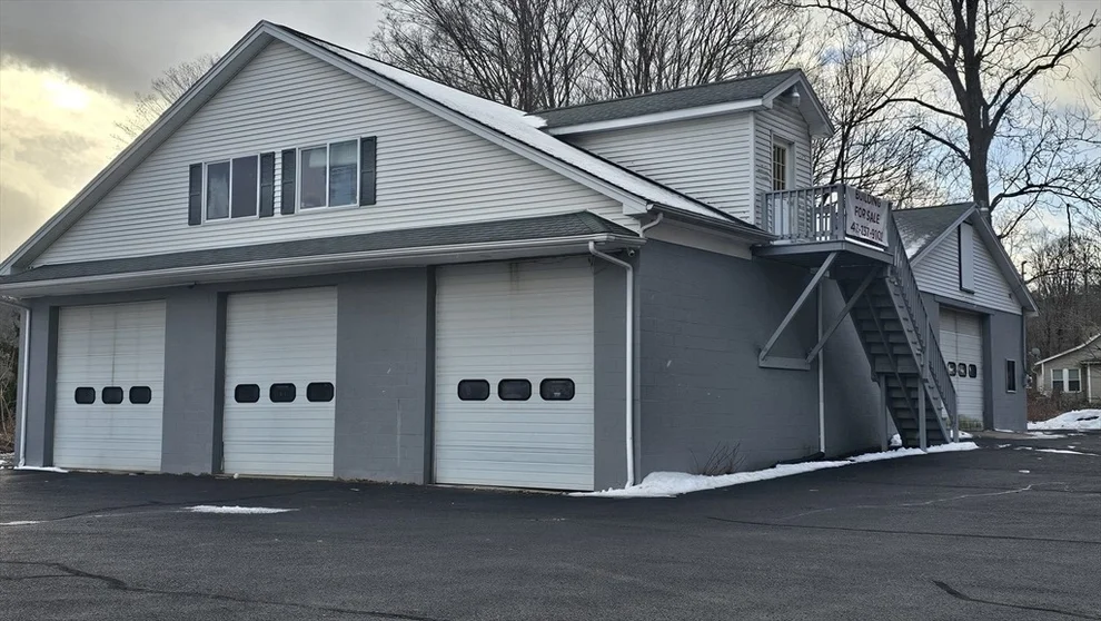 Unit for sale at 69 Ware Rd, Warren, MA 01092