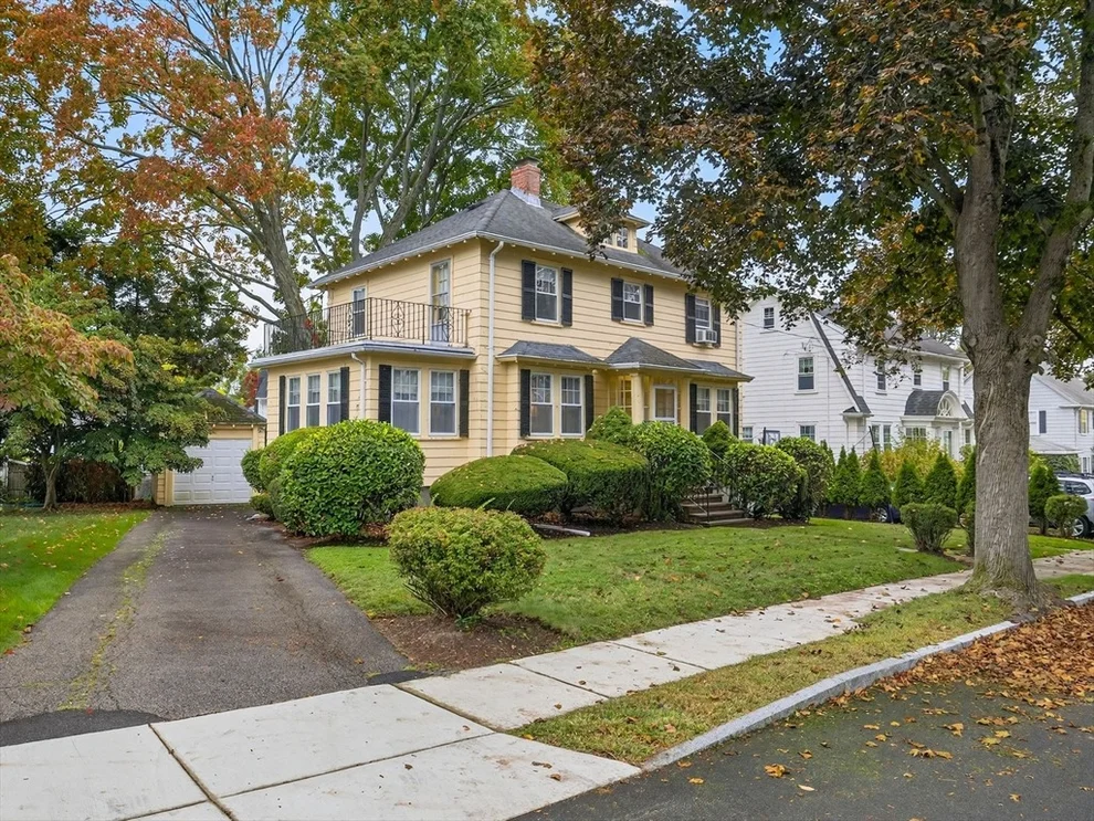 Unit for sale at 50 Hammond Rd, Belmont, MA 02478