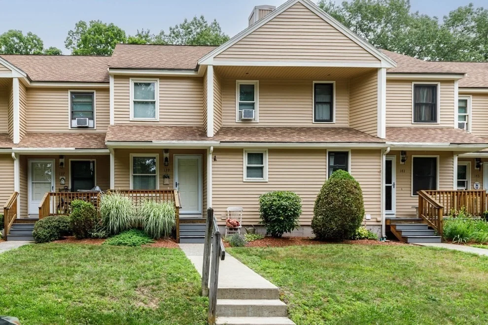 Unit for sale at 139 Morningside Street, Leominster, MA 01453