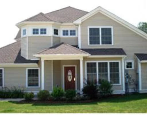 Unit for sale at 4 Preston Way, Acton, MA 01720