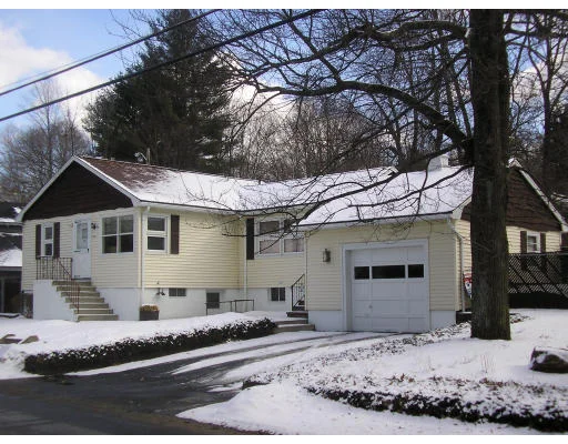 Unit for sale at 709 Stevens Street, Marlborough, MA 01752