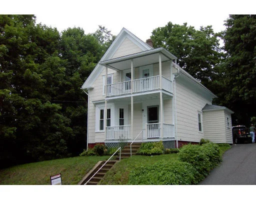 Unit for sale at 10 Jay St, Gardner, MA 01440