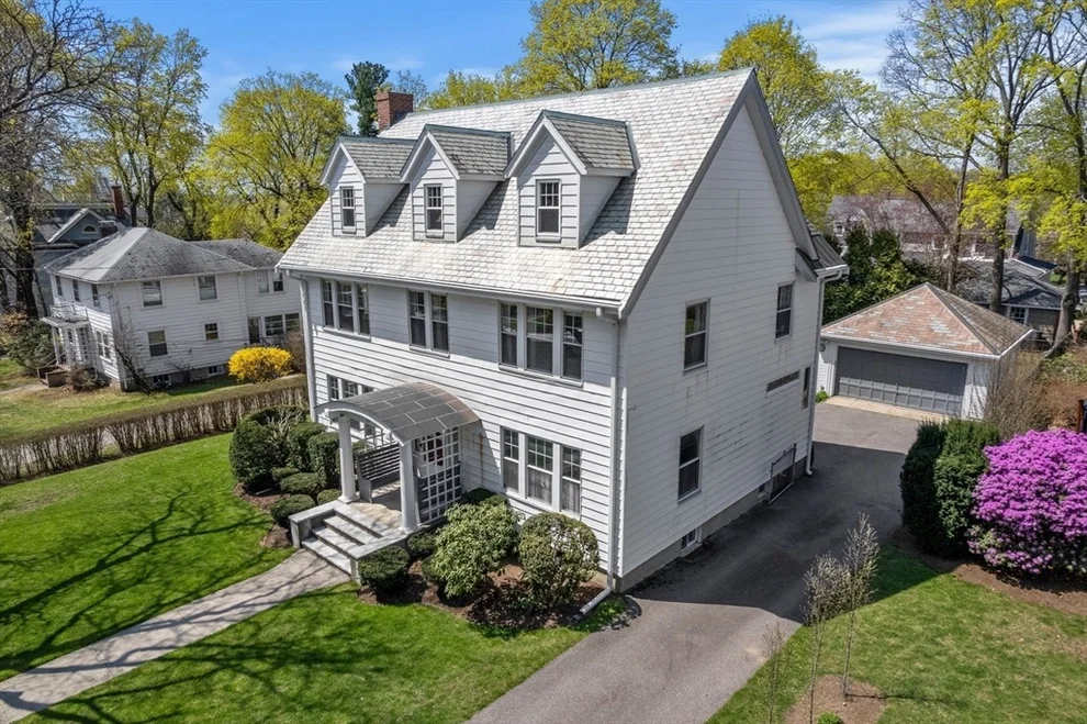 Unit for sale at 128 Russell Ave, Watertown, MA 02472