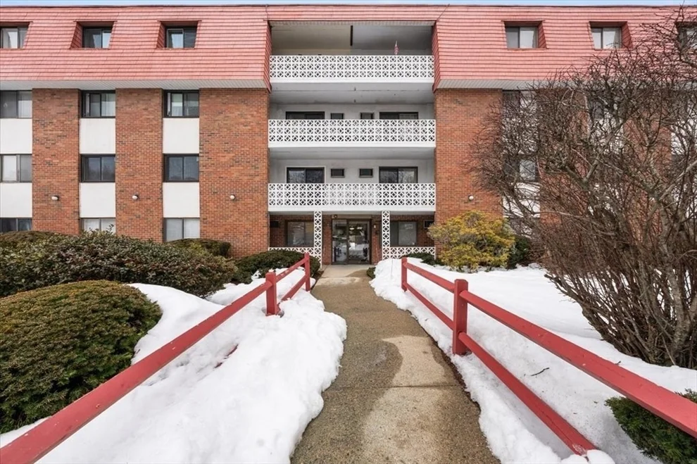 Unit for sale at 131 Pierce Street, Malden, MA 02148