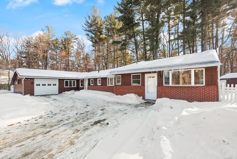 Unit for sale at 24 Algonquin Rd, Chelmsford, MA 01824