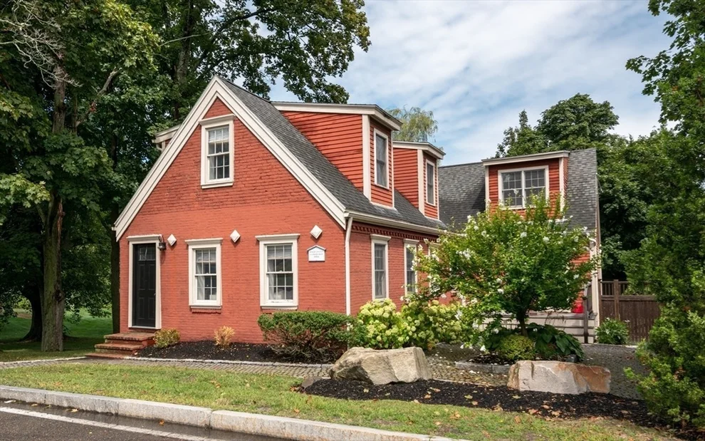 Unit for sale at 3 West St, Hingham, MA 02043