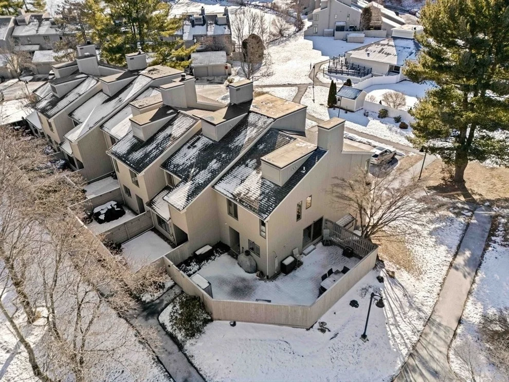 Unit for sale at 30 Mill Pond, North Andover, MA 01845