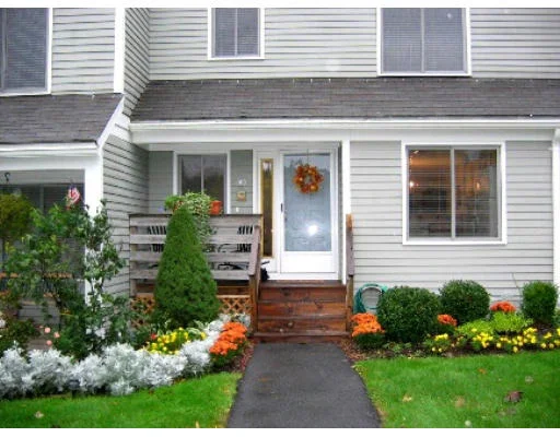 Unit for sale at 41 Stone Ridge Road, Franklin, MA 02038