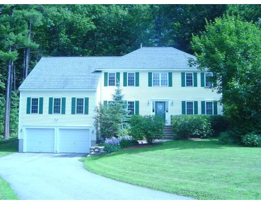 Unit for sale at 2 Gooseneck Lane, Westford, MA 01886