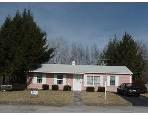 Unit for sale at 3 Viking Drive, Whitman, MA 02382