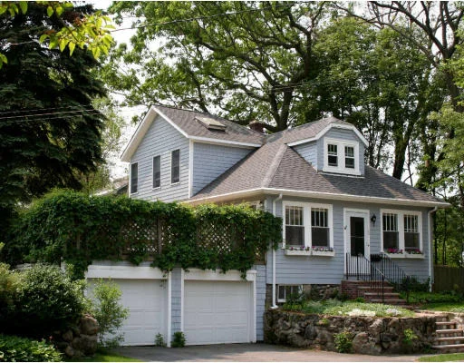 Unit for sale at 16 Central Ave, Wakefield, MA 01880