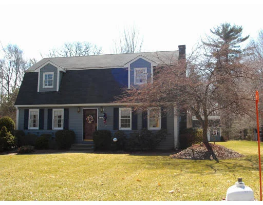 Unit for sale at 14 Thomas Drive, Franklin, MA 02038