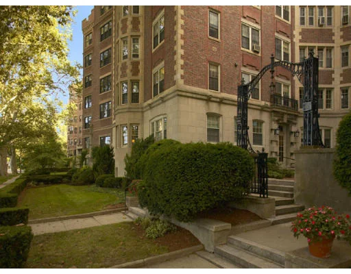 Unit for sale at 984 Memorial Drive, Cambridge, MA 02138