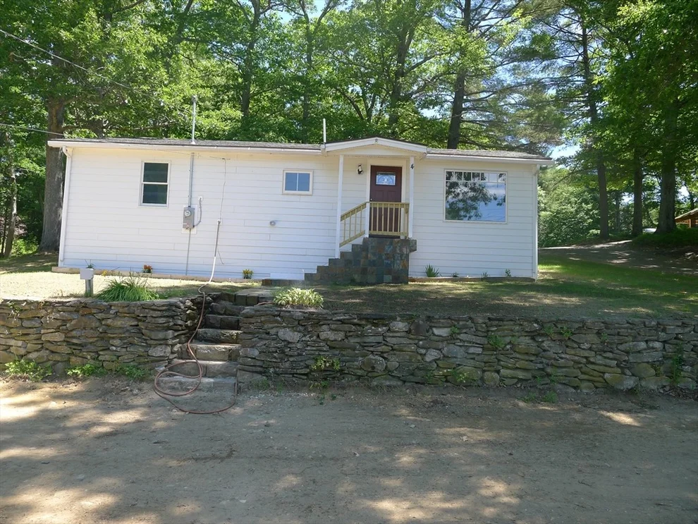 Unit for sale at 4 Cranberry Meadow Shore Rd, Charlton, MA 01507