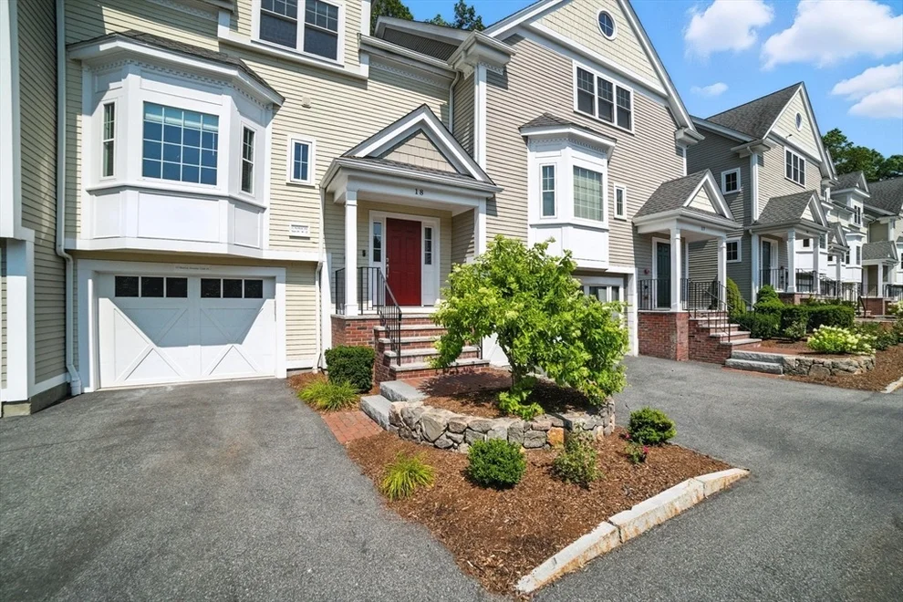 Unit for sale at 12 Murray Ave, Burlington, MA 01803
