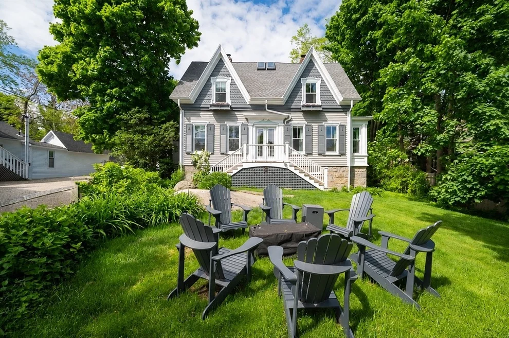 Unit for sale at 184 Granite St, Rockport, MA 01966