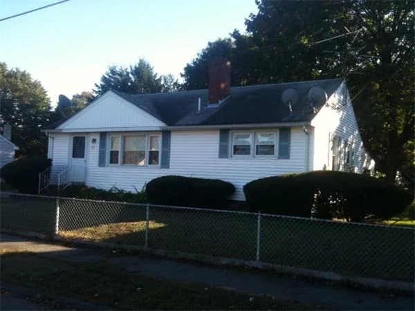 Unit for sale at 11 Macarthur Blvd, Danvers, MA 01923