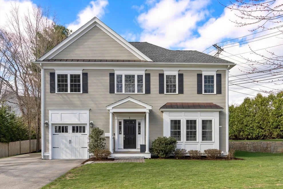 Unit for sale at 1 Lafayette Circle, Wellesley, MA 02482