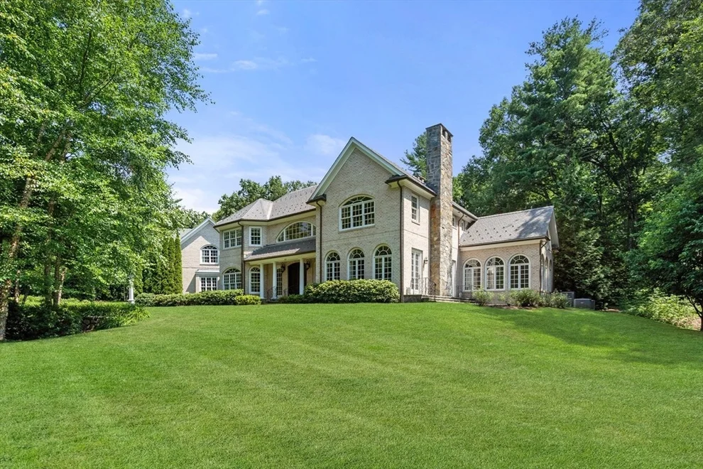 Unit for sale at 33 Skating Pond Road, Weston, MA 02493