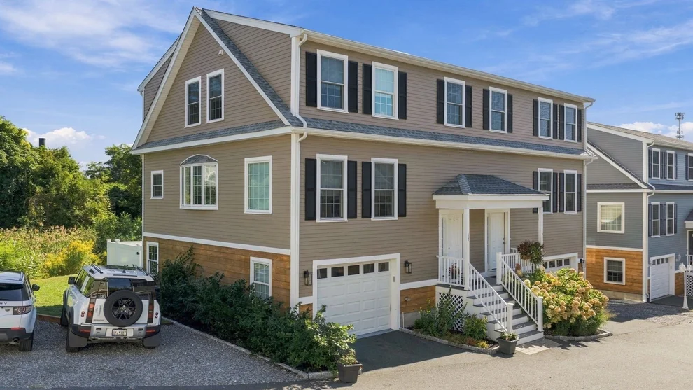 Unit for sale at 15 Elbridge Lane, Marblehead, MA 01945