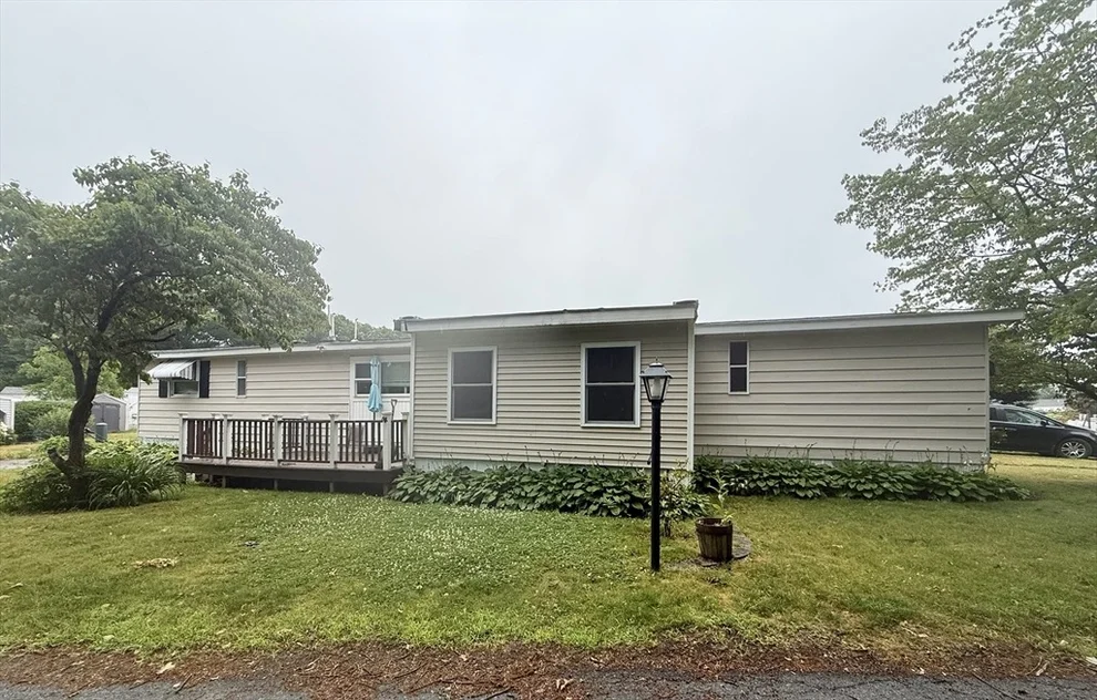 Unit for sale at 18 Taunton St, Plainville, MA 02762