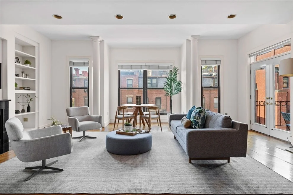 Unit for sale at 201 Newbury St, Boston, MA 02116