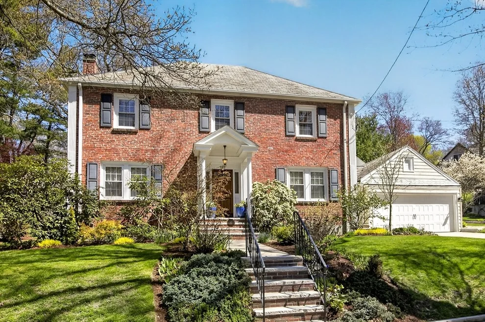 Unit for sale at 152 Beverly Rd, Brookline, MA 02467