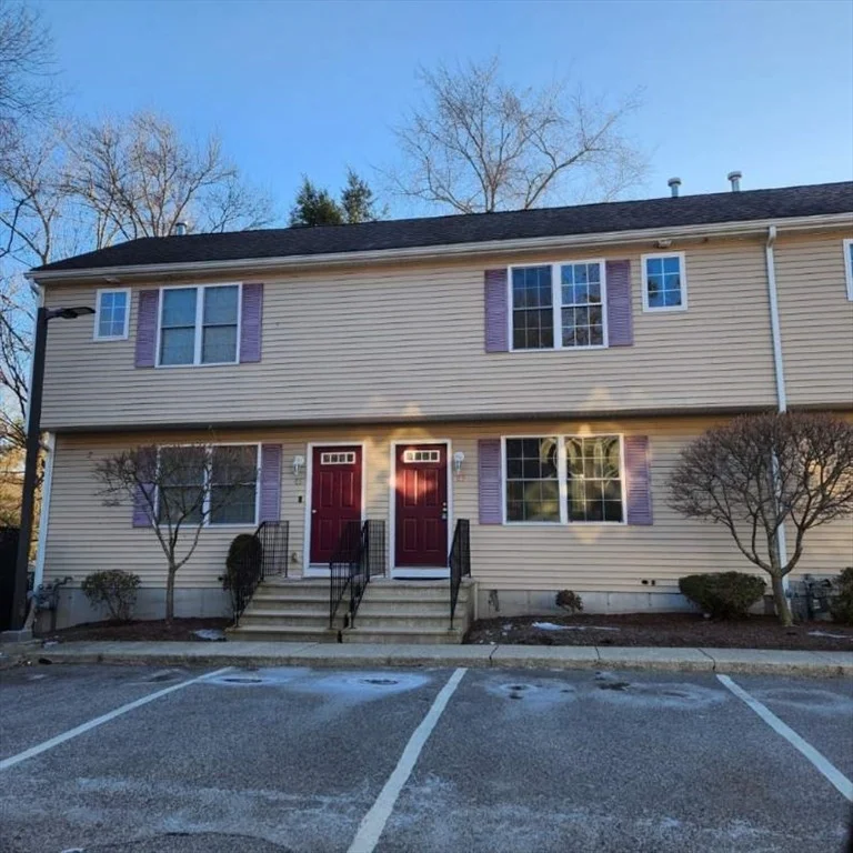 Unit for sale at 100 Franklin St, Whitman, MA 02382