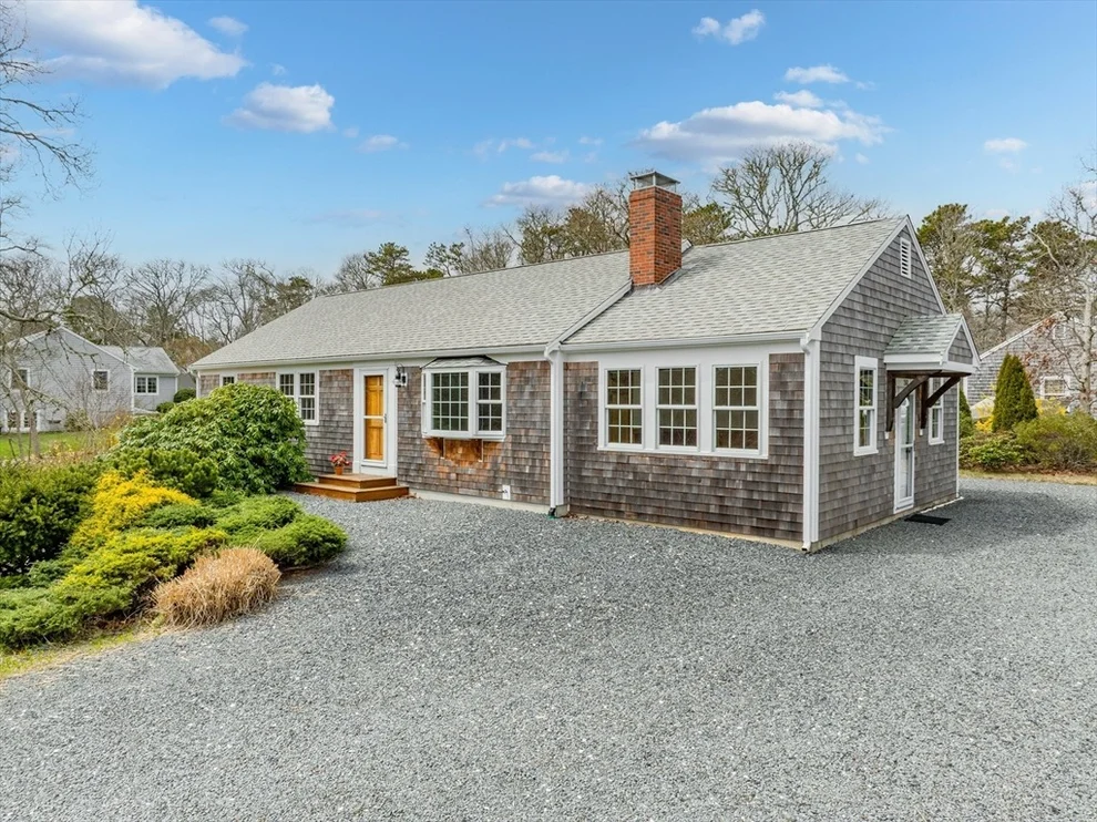 Unit for sale at 260 Tanglewood Dr, Chatham, MA 02659