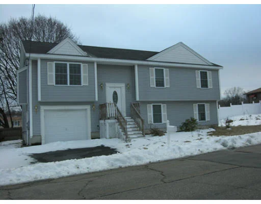 Unit for sale at 15 Marique Drive, Lawrence, MA 01843