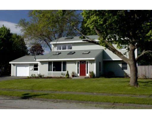Unit for sale at 3 Yale Street, Danvers, MA 01923
