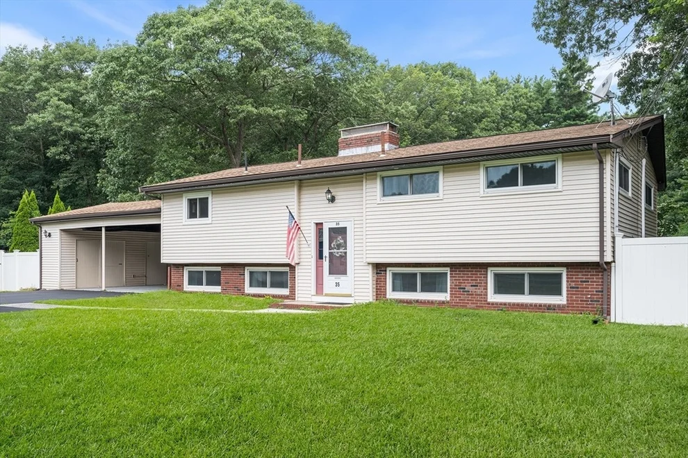 Unit for sale at 35 Ford Rd, Weymouth, MA 02190