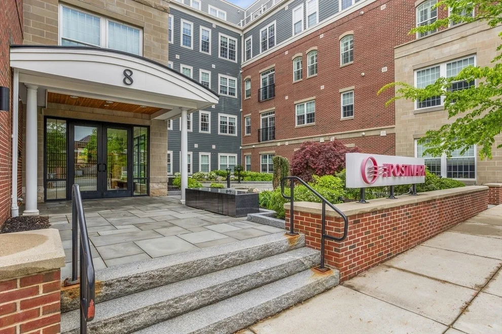 Unit for sale at 8 Sanborn St, Reading, MA 01867