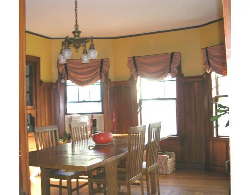Unit for sale at 106 B Franklin Street, Watertown, MA 02472