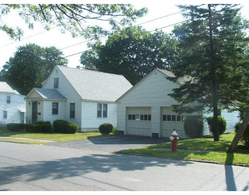 Unit for sale at 61 Dewey Road, Shrewsbury, MA 01545