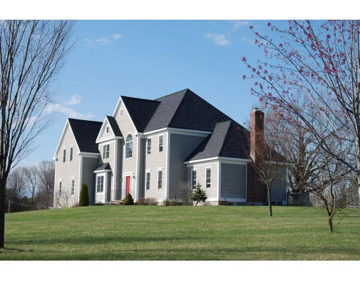 Unit for sale at 12 Lanes End Rd, Stow, MA 01775