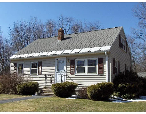 Unit for sale at 2 Bluebird Lane, Atkinson, NH 03811