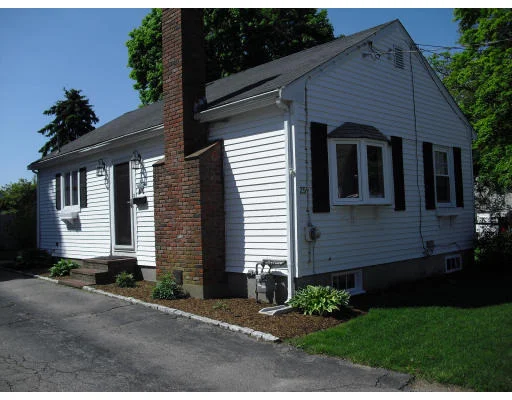 Unit for sale at 25 Harlem Road, Weymouth, MA 02191