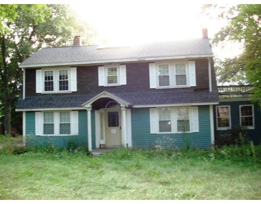 Unit for sale at 53 Elm St, Westwood, MA 02090