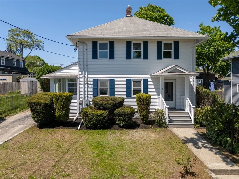 Unit for sale at 10 Beechwood Road, Braintree, MA 02184